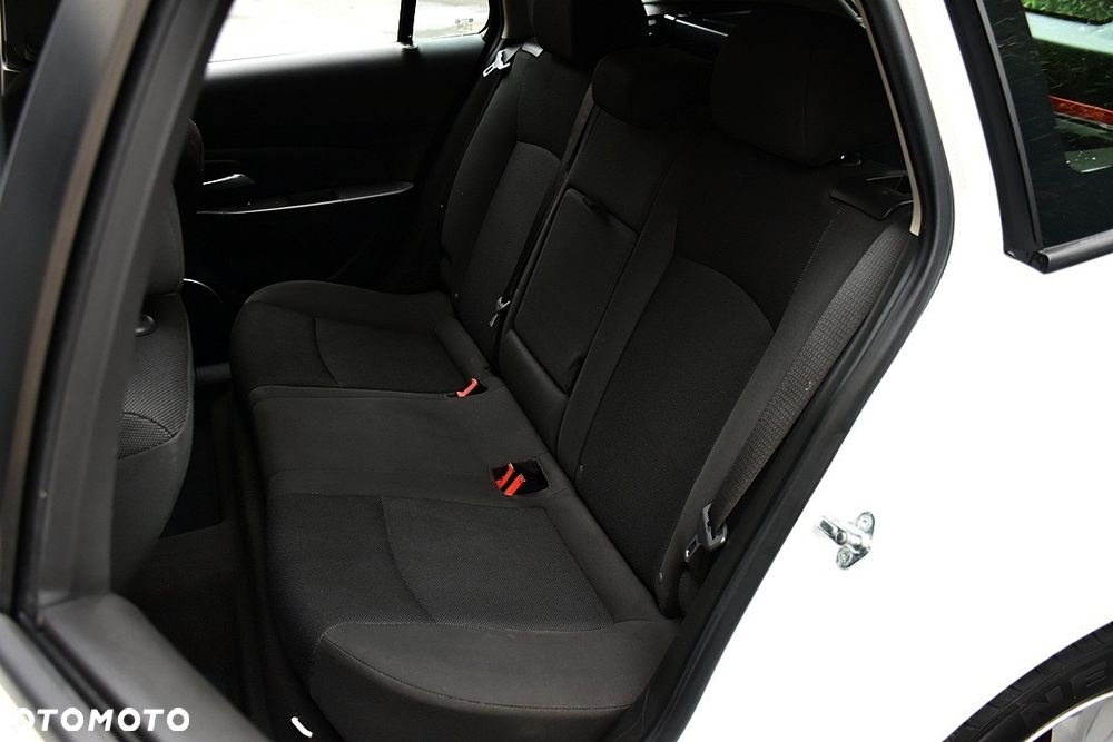 Chevrolet Cruze 1.6 LT+ - 31