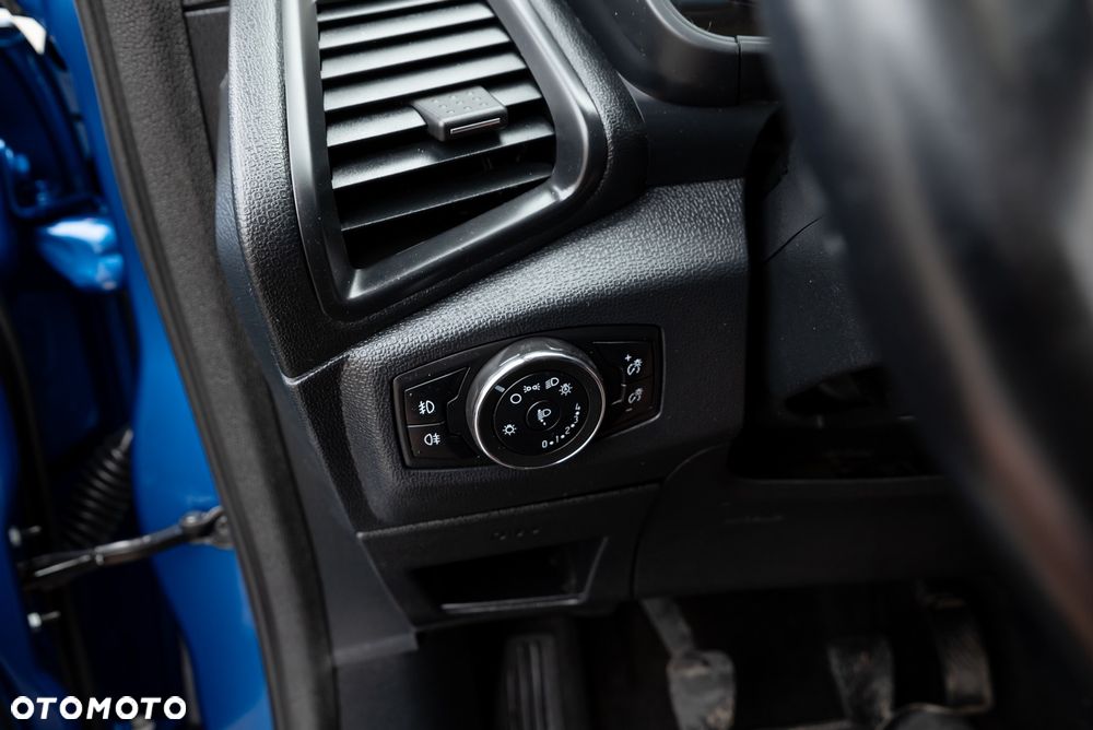 Ford EcoSport 1.5 EcoBlue ST-LINE - 28