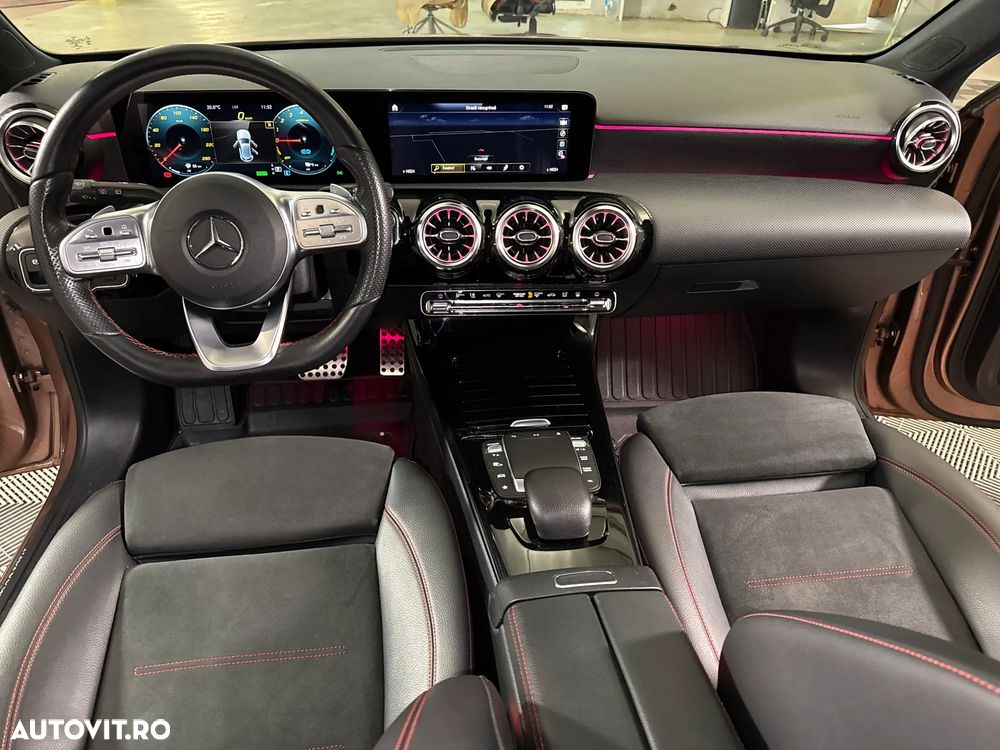 Mercedes-Benz A 250 - 10