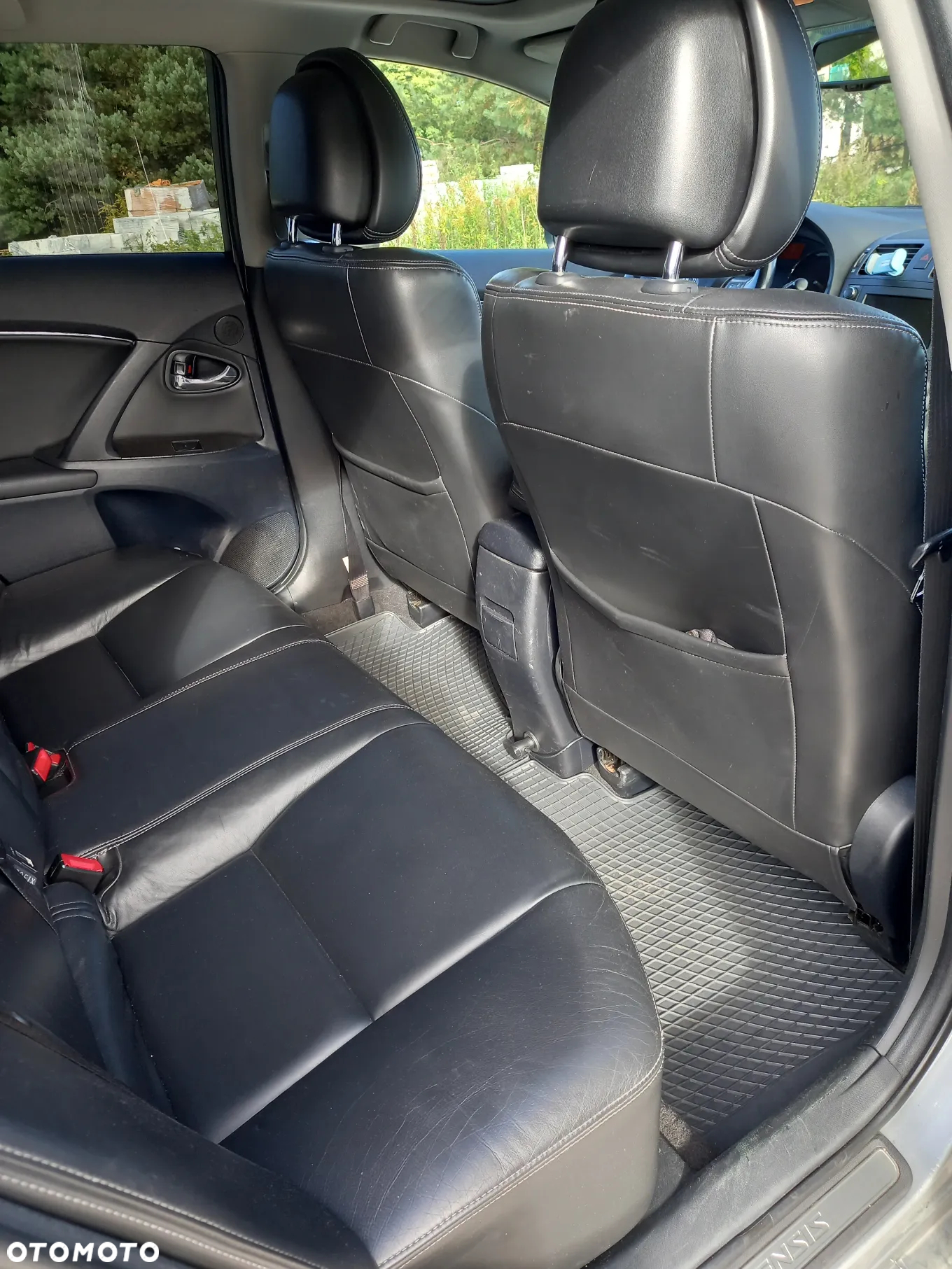 Toyota Avensis 2.2 D-4D Sol NAVI - 9