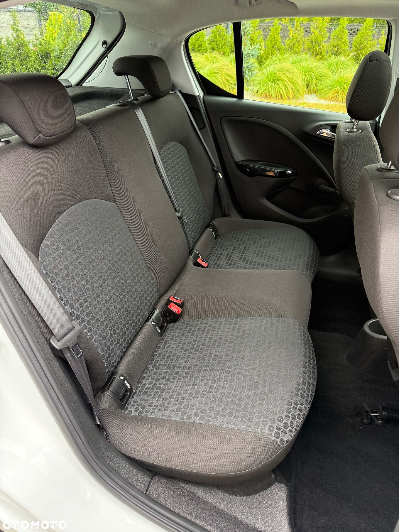 Opel Corsa 1.0 T Cosmo EcoFLEX S&S - 17