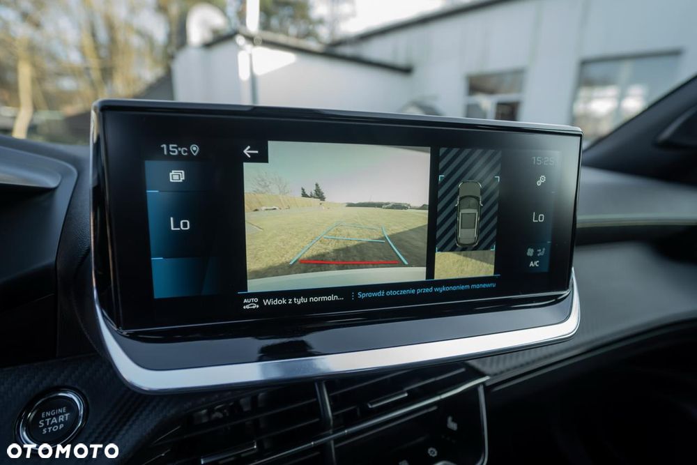 Peugeot 2008 BlueHDi 130 EAT8 GT Pack - 28