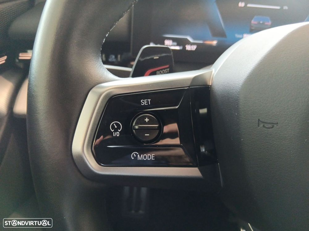 BMW 520 d Pack Desportivo M - 18