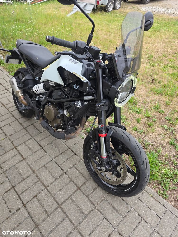Husqvarna Vitpilen - 5