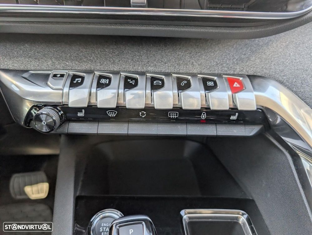 Peugeot 3008 1.6 Hybrid Allure Pack e-EAT8 - 13
