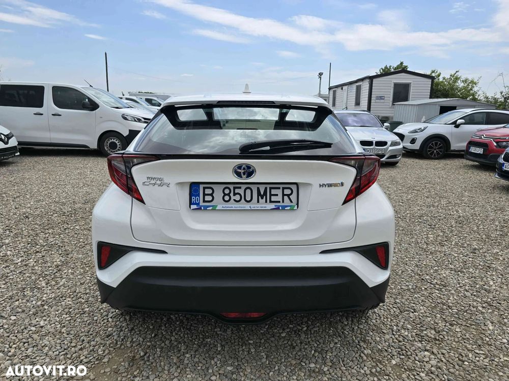 TOYOTA C-HR 2021 — imagine 4