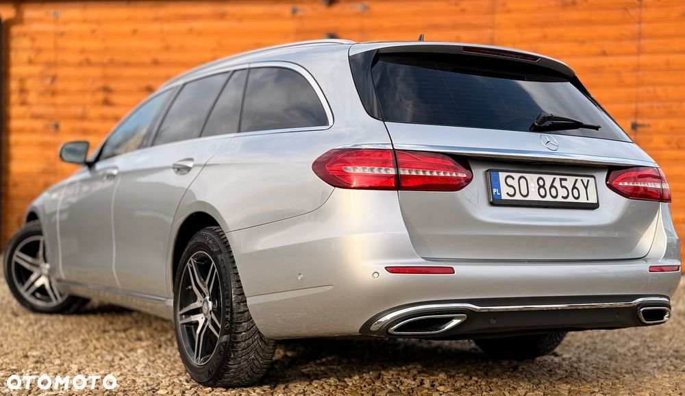 Mercedes-Benz Klasa E - 18
