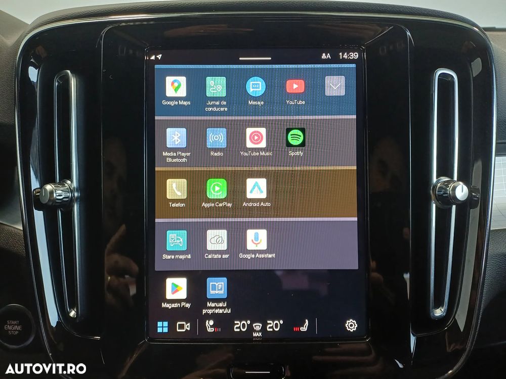 Volvo XC 40 B4 AT8 Mild Hybrid Momentum - 22