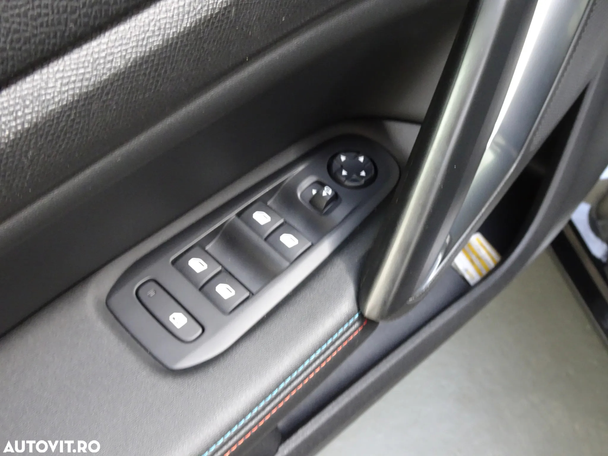 Peugeot 308 PureTech 130 GPF EAT8 Stop & Start Tech Edition - 23