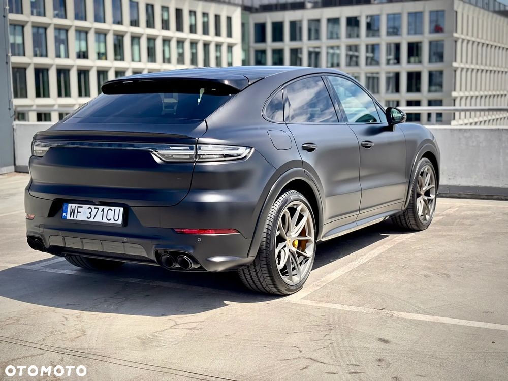 Porsche Cayenne - 3