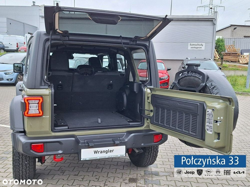 Jeep Wrangler - 10