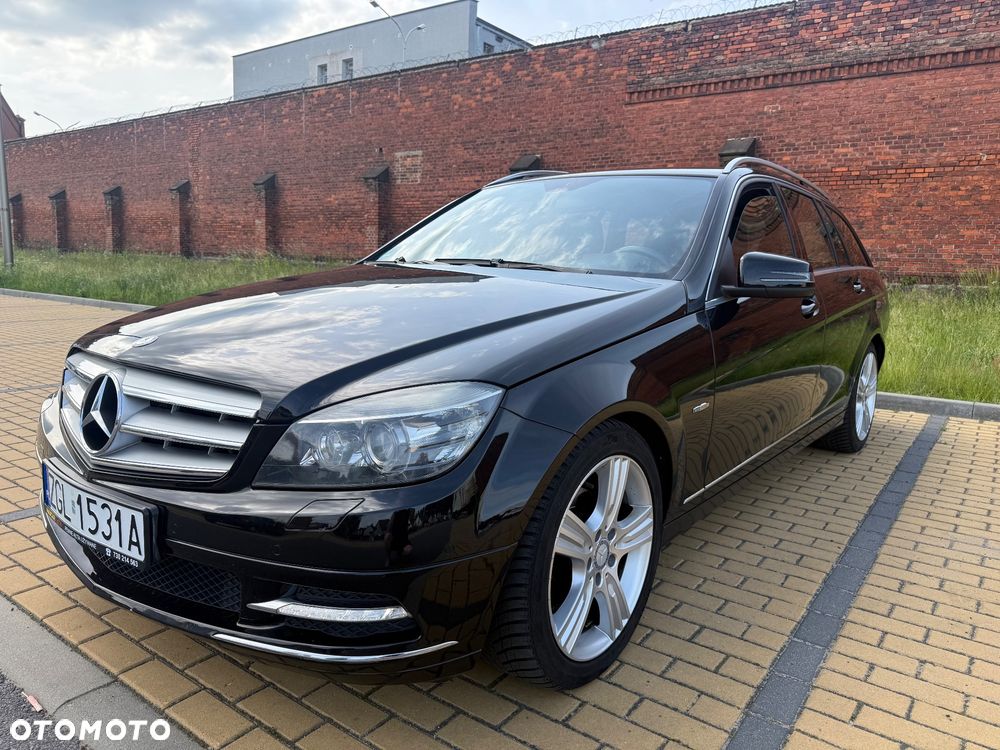 Mercedes-Benz Klasa C 200 CDI DPF Automatik BlueEFFICIENCY SPORT EDITION