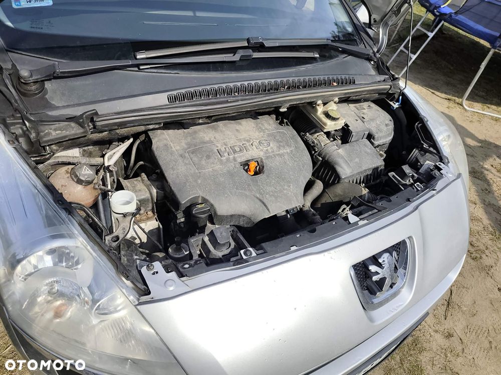 Peugeot 5008 2.0 HDi Active - 4