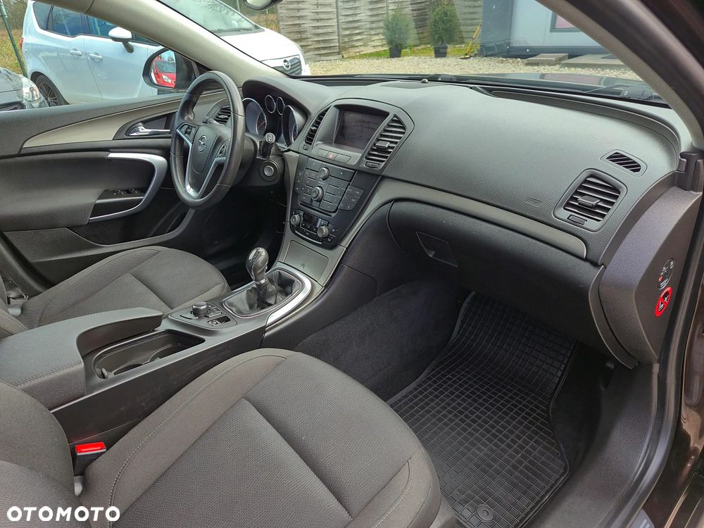 Opel Insignia 1.8 Innovation - 26