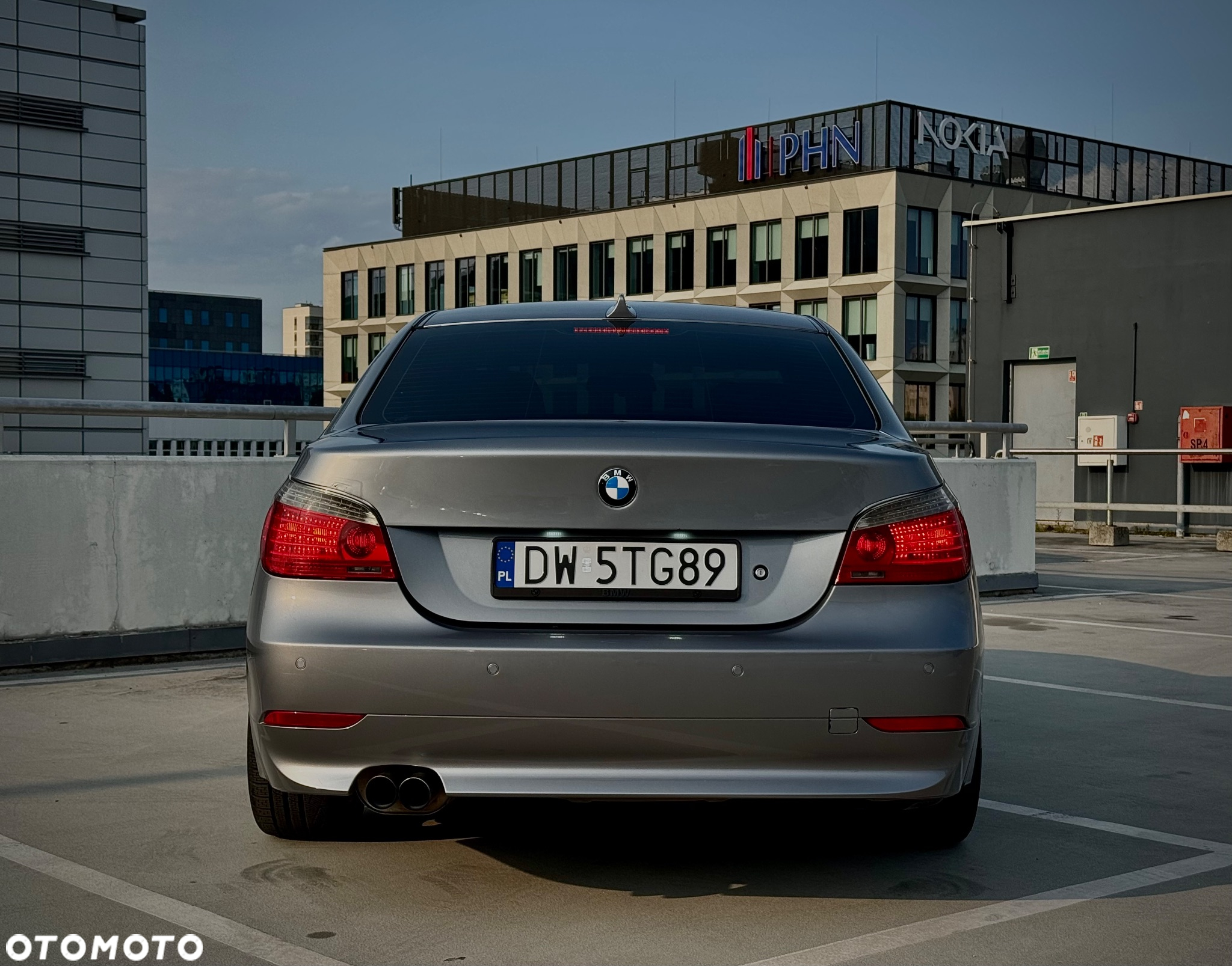 BMW Seria 5 - 16