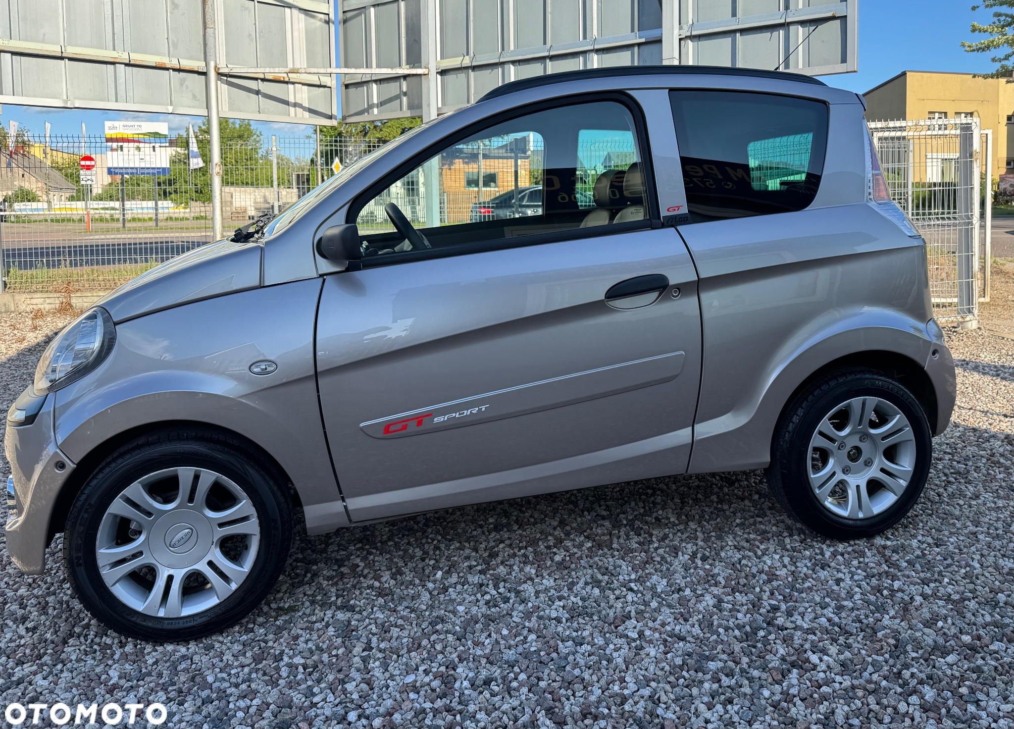 Microcar M.GO - 15