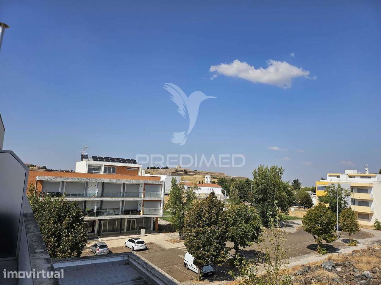 T2 DUPLEX - COM TERRAÇO-NA QUINTA DA CARVALHA -ELVAS - Grande imagem: 4/26