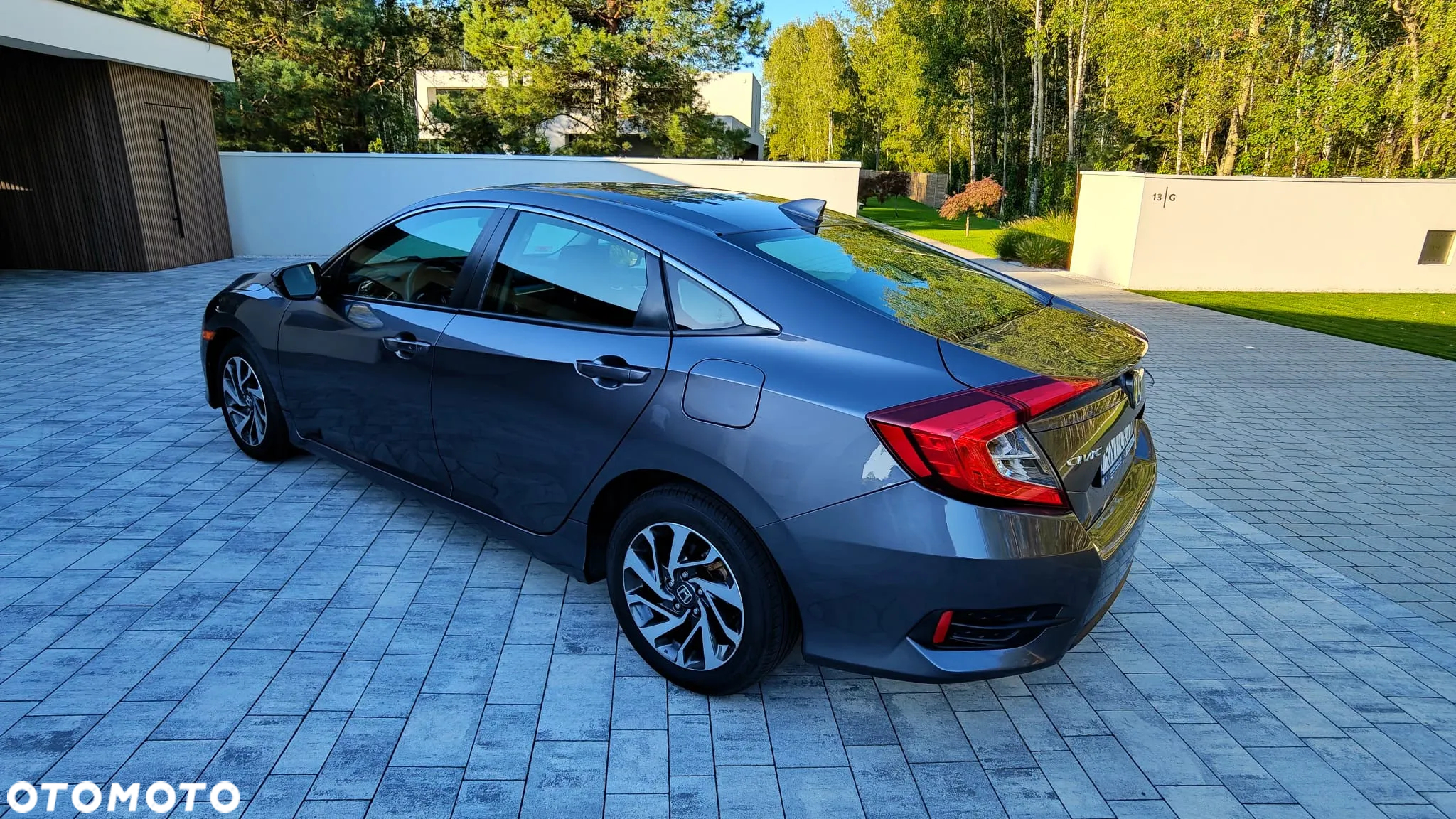 Honda Civic 2.0 i-VTEC LX CVT - 11