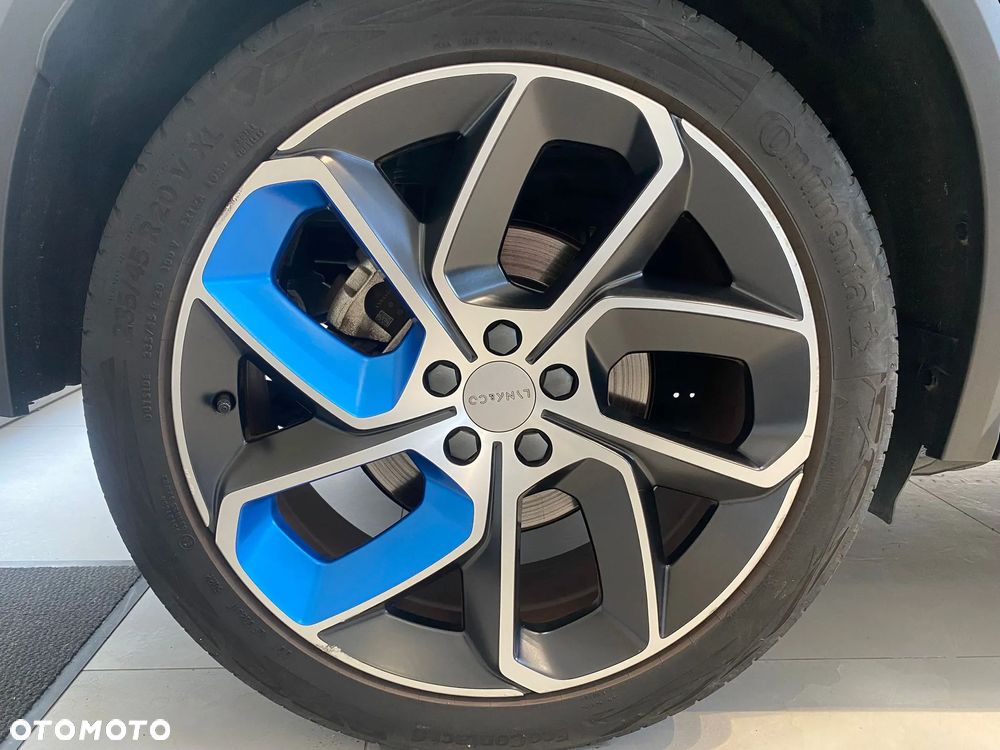 Lynk & Co 01 Standard - 22