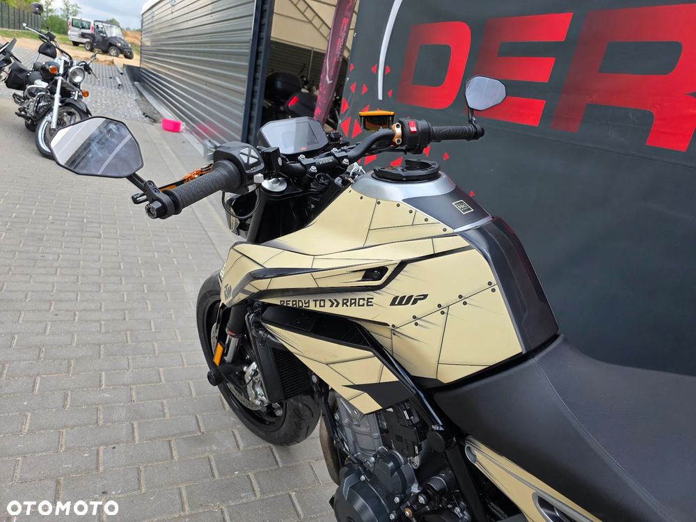 KTM Duke 790 - 9
