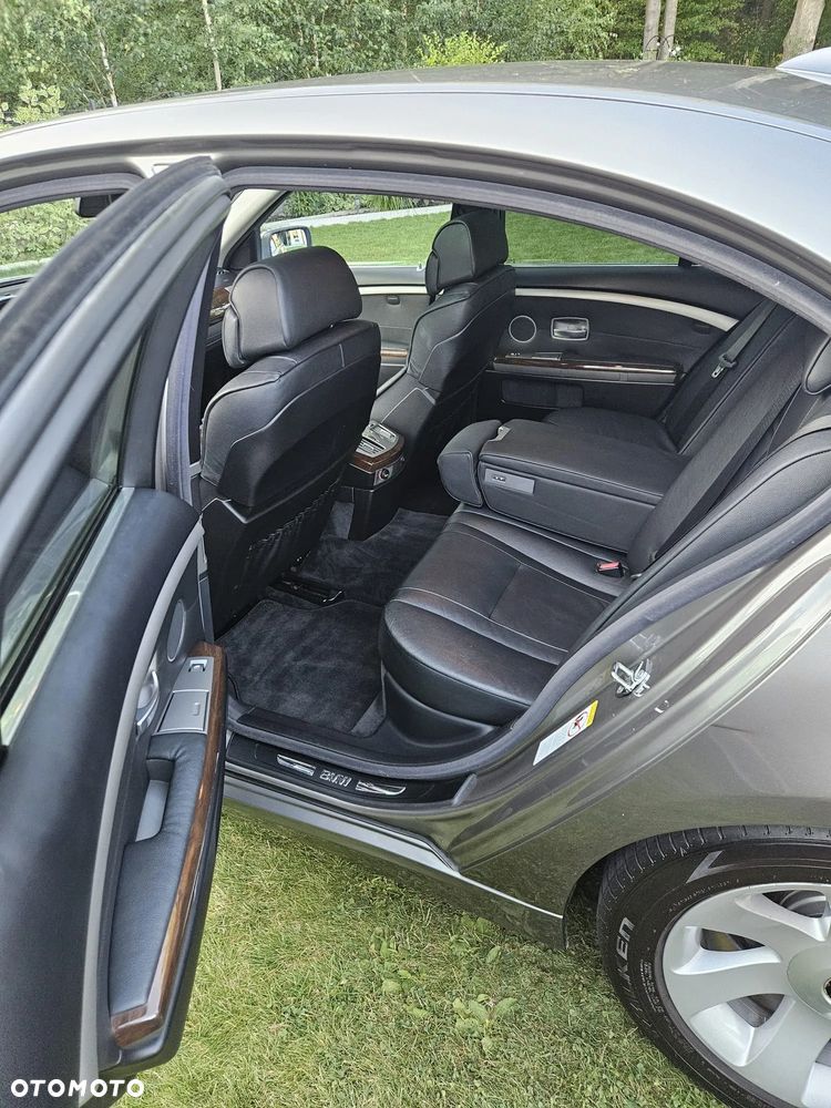 BMW Seria 7 730d - 13