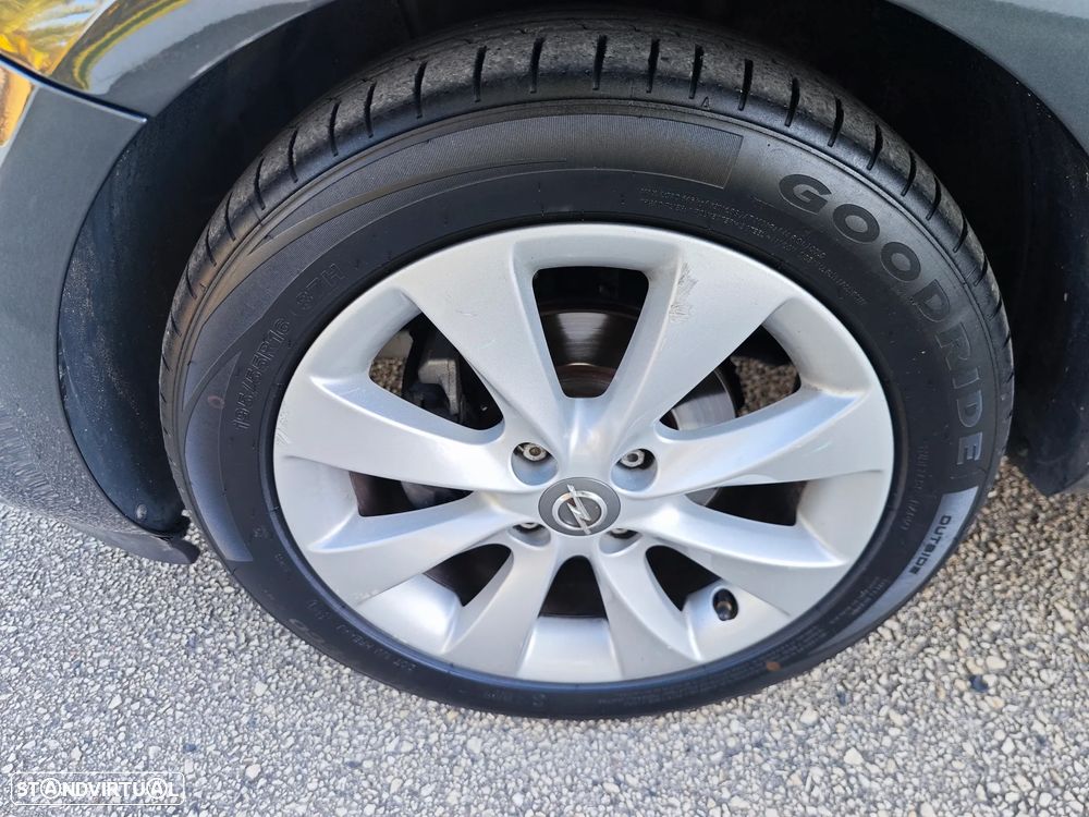 Opel Corsa 1.2 Dynamic - 17