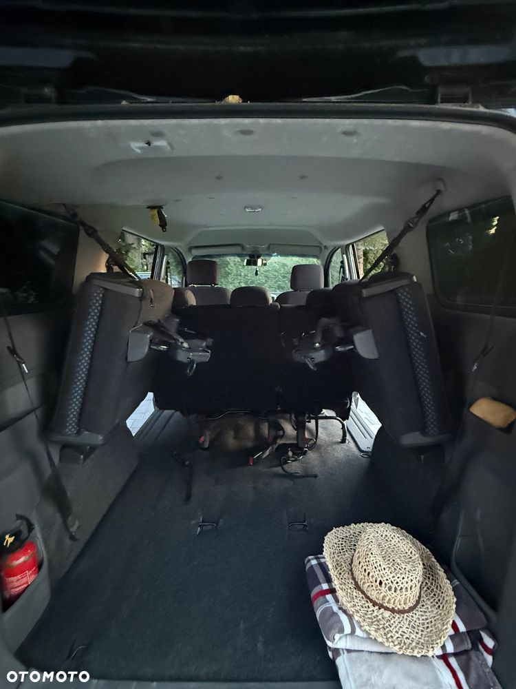 Nissan NV200 - 7