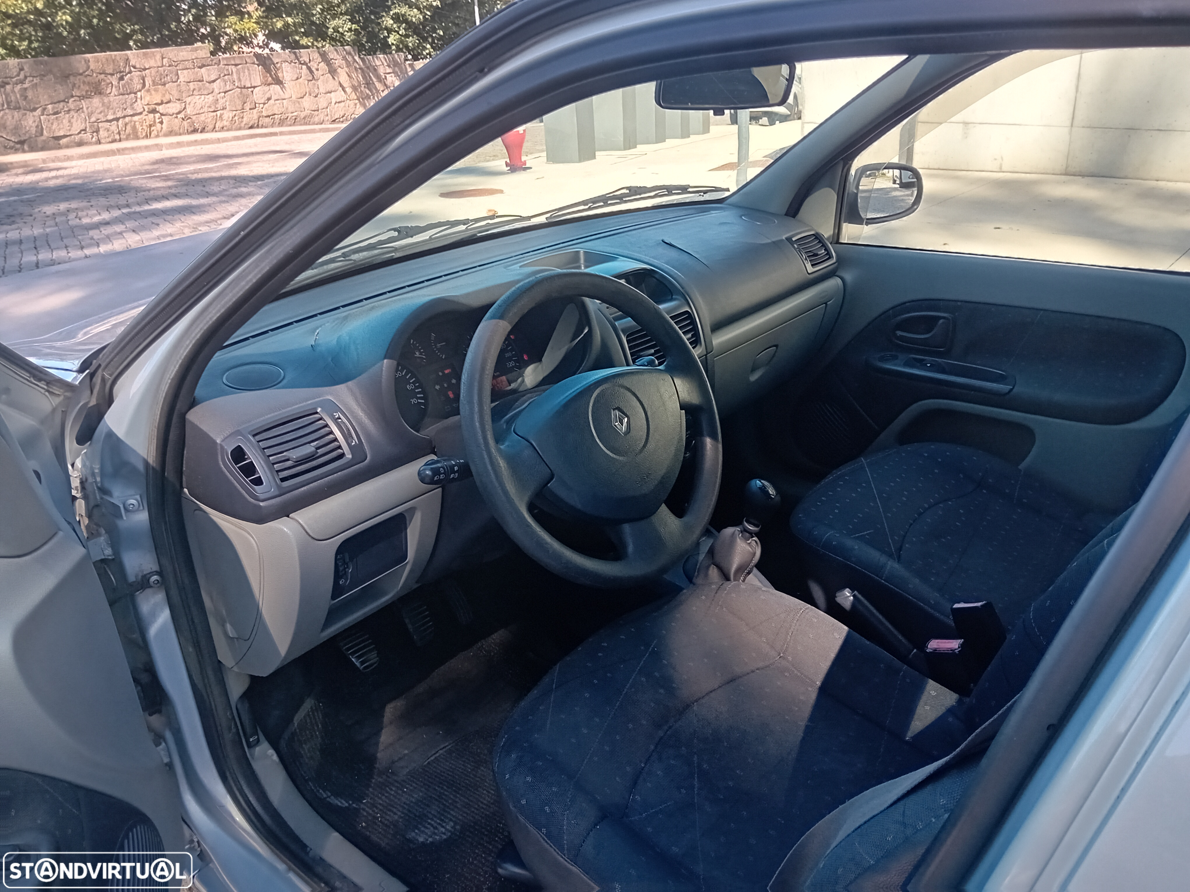 Renault Clio 1.5 dCi Extreme - 14