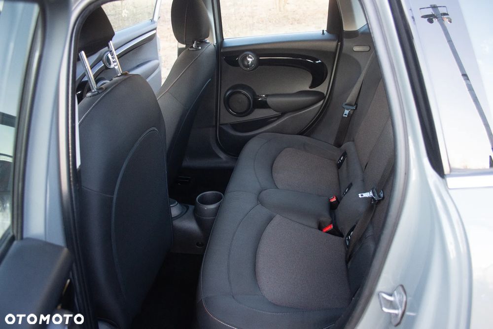 MINI Cooper Classic Trim - 12