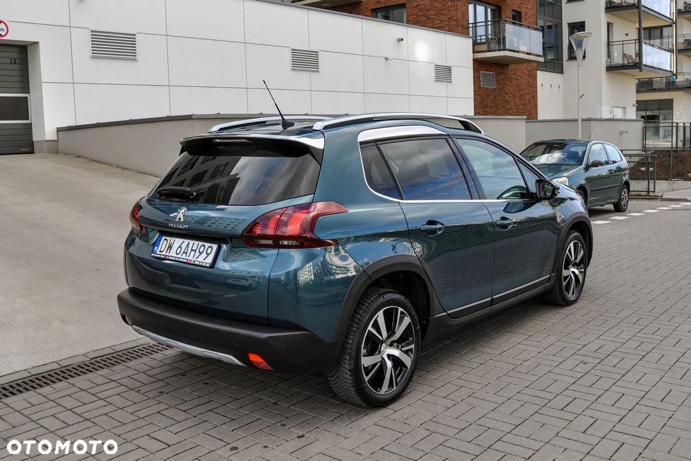 Peugeot 2008 - 4