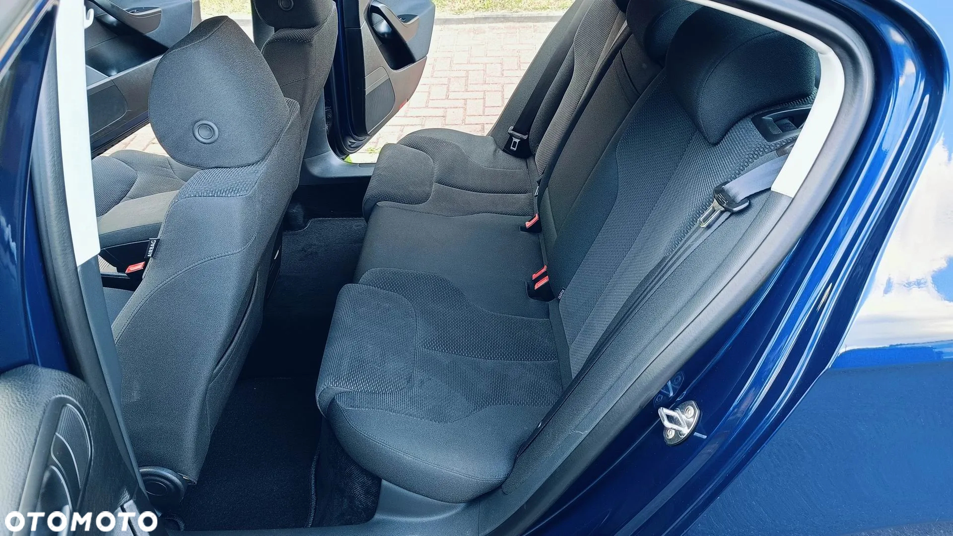 Volkswagen Passat 2.0 TSI Comfortline - 16