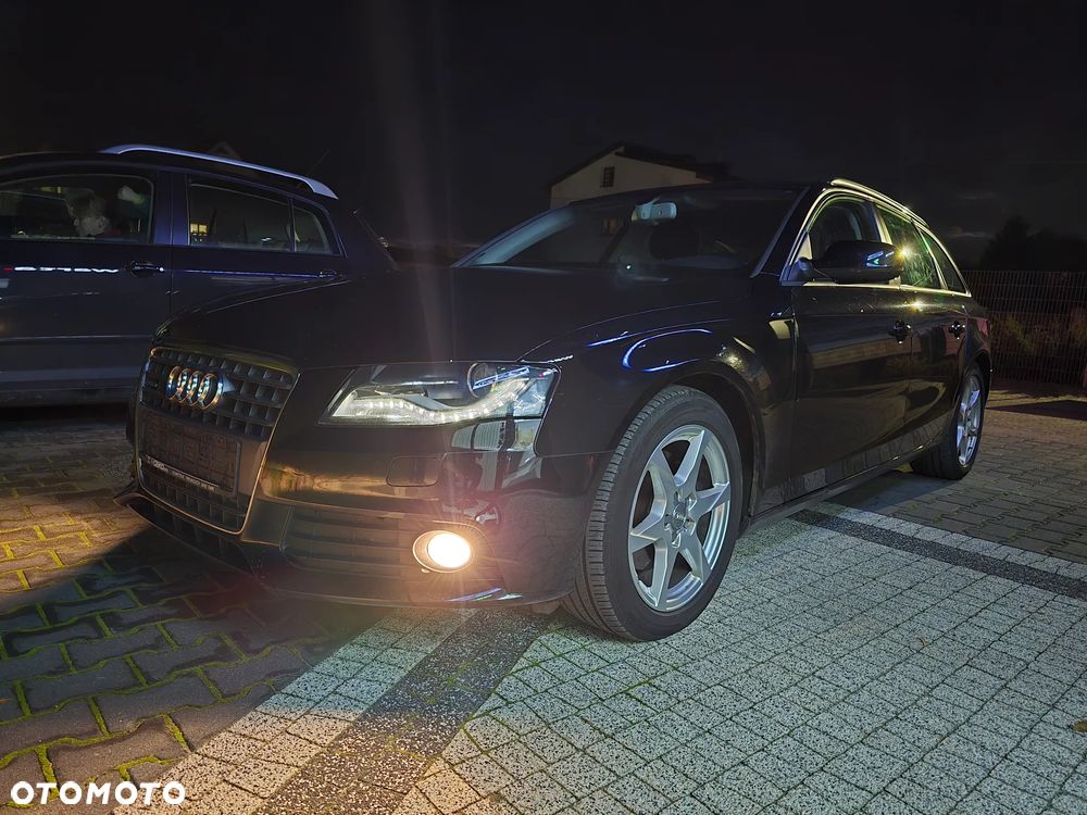 Audi A4 Avant 2.0 TDI DPF quattro S line Sportpaket (plus) - 1