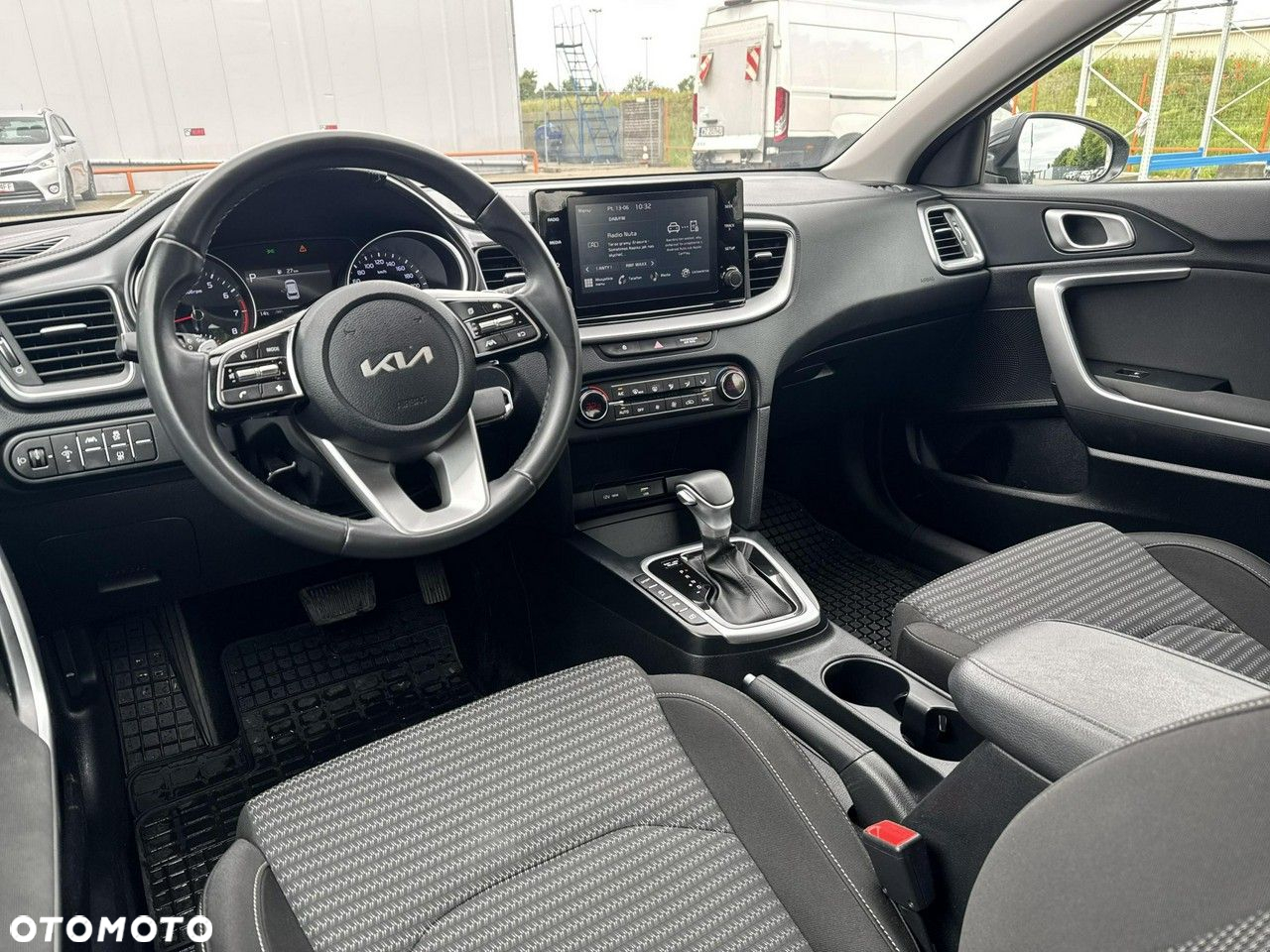 Kia Ceed 1.5 T-GDI M DCT - 13