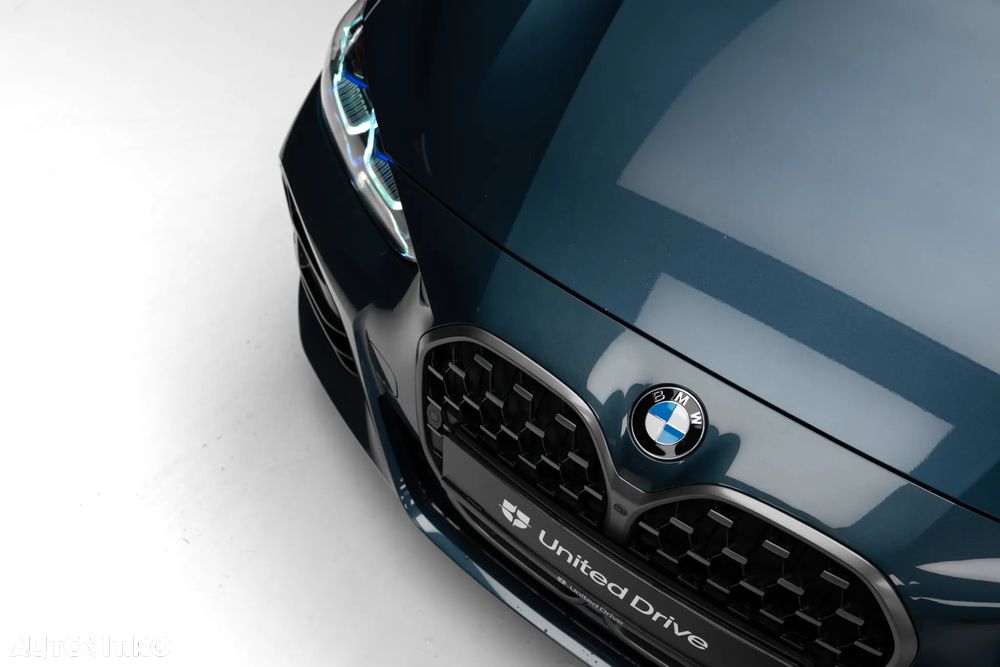 BMW M4 M440i xDrive - 5