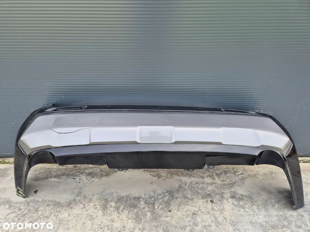 ZDERZAK TYŁ TOYOTA RAV 4 V - 2