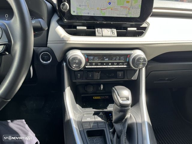 Toyota RAV4 2.5 HDF Exclusive P.Luxury - 11