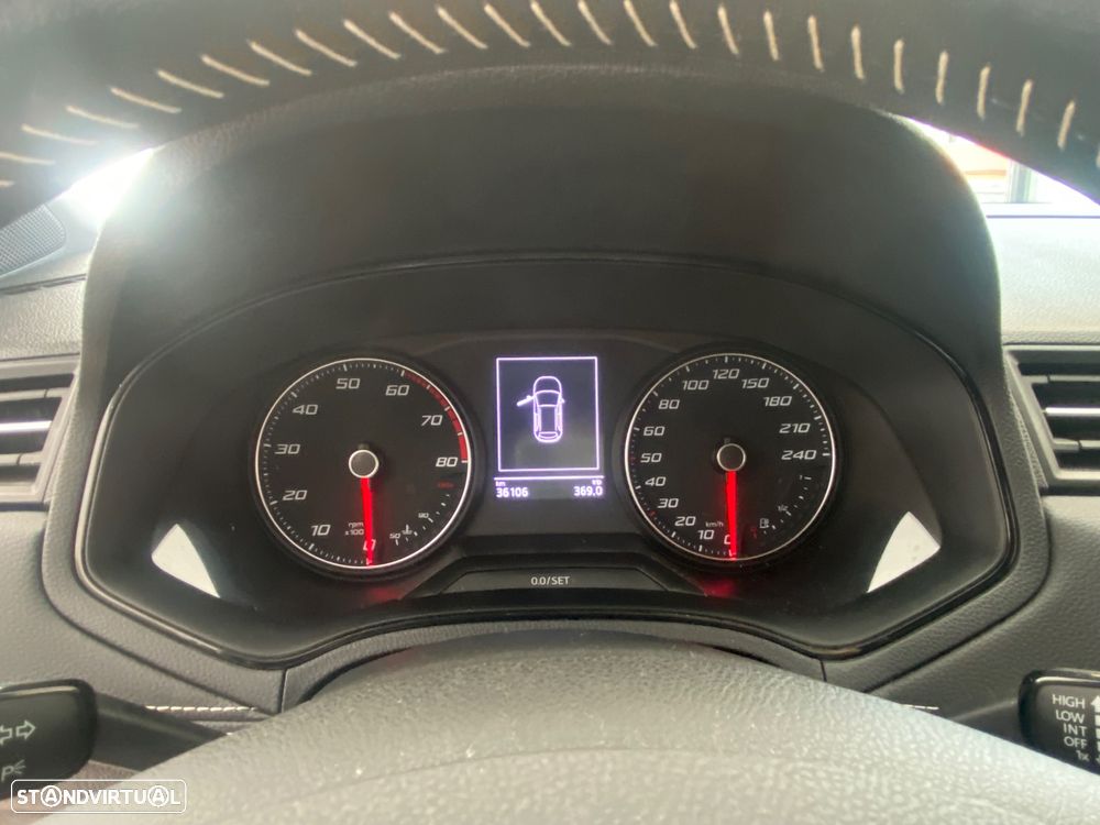 SEAT Arona 1.0 TSI Xcellence DSG - 20