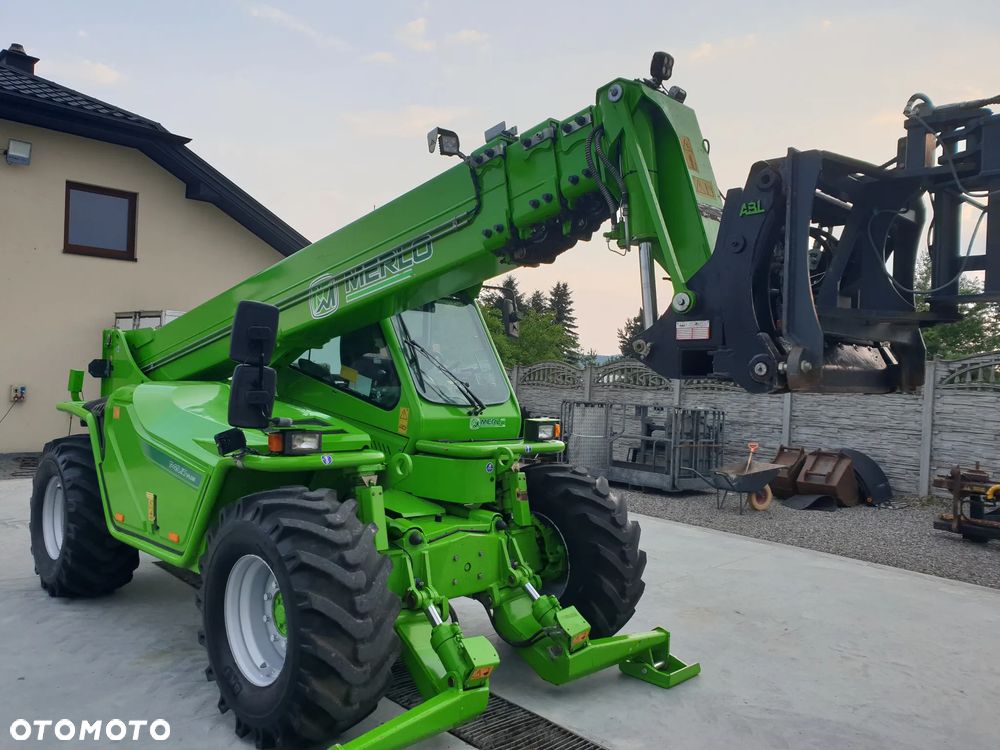 Merlo Merlo P40.17 PLUS TYLKO 4930MTG KOSZ/PILOT/WIDŁY SPROWADZONA SUPER STAN - 4