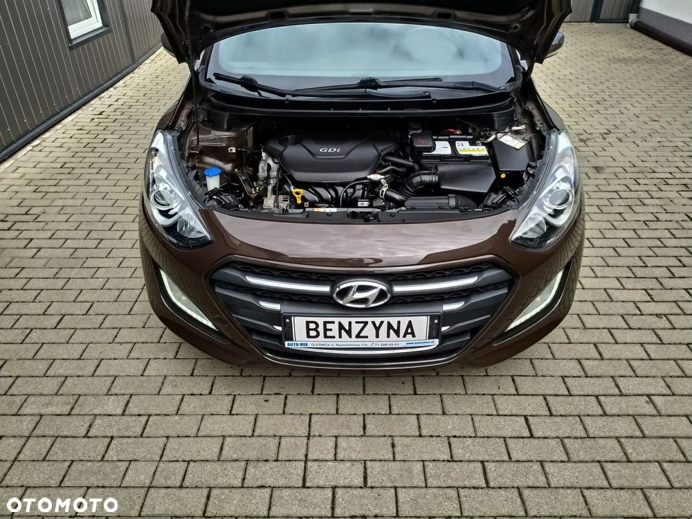 Hyundai i30 1.6 GDI BlueDrive Go - 11