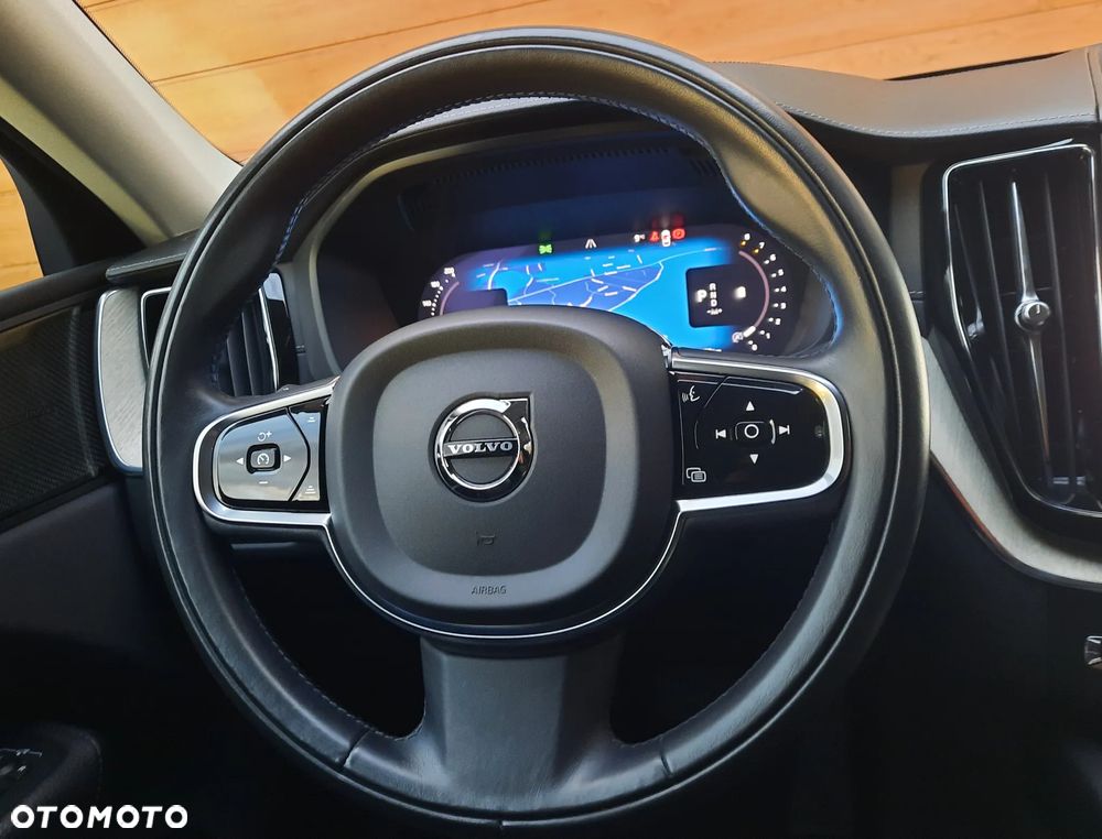 Volvo XC 60 B4 B Inscription - 26