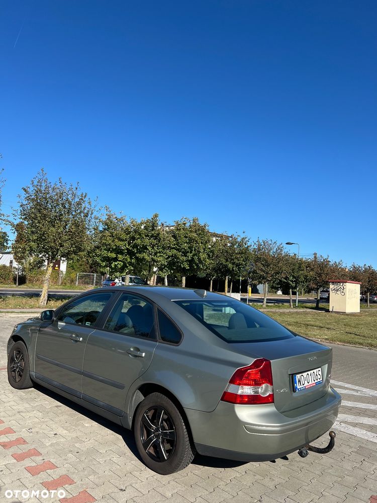 Volvo S40 1.8 Momentum - 8