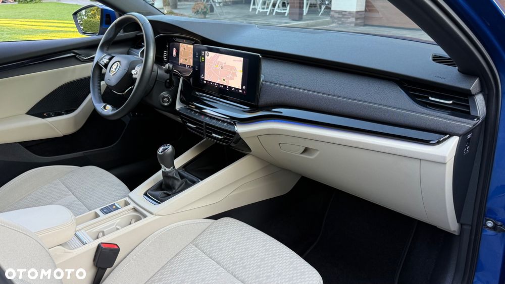 Skoda Octavia 1.5 TSI Edition Plus - 28