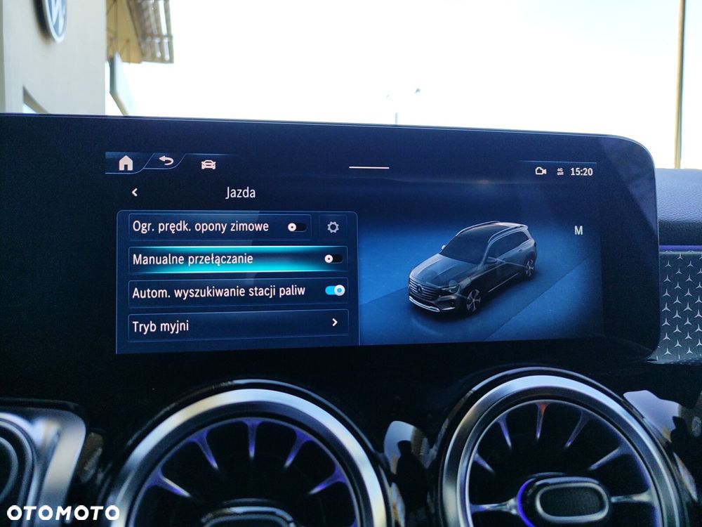 Mercedes-Benz GLB - 34