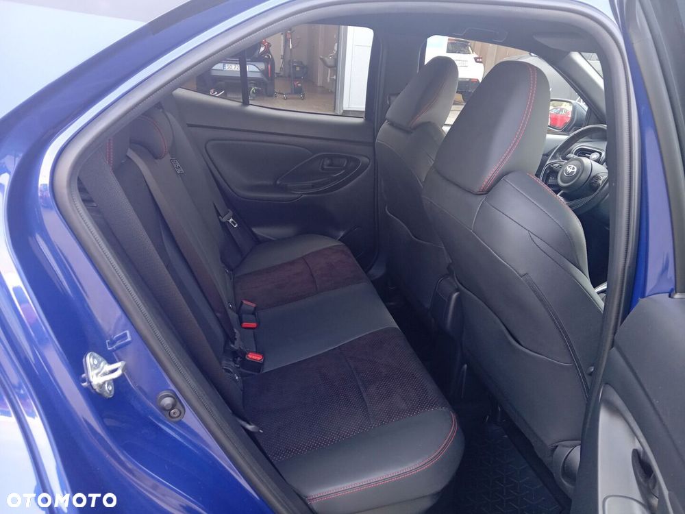 Toyota Yaris Cross - 11