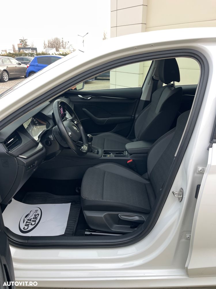 Skoda Octavia 2.0 TDI Ambition - 31