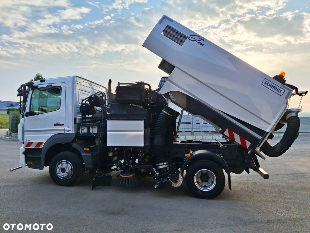 Mercedes-Benz Atego 1021 Zamiatarka Schmidt SK500 Napęd Hydrostatyczny Listwa Wysokiego Ciśnienia Karcher Szczotki Lewa Oraz Prawa Strona 3600 Mth Zamiatarka Uliczna - 23