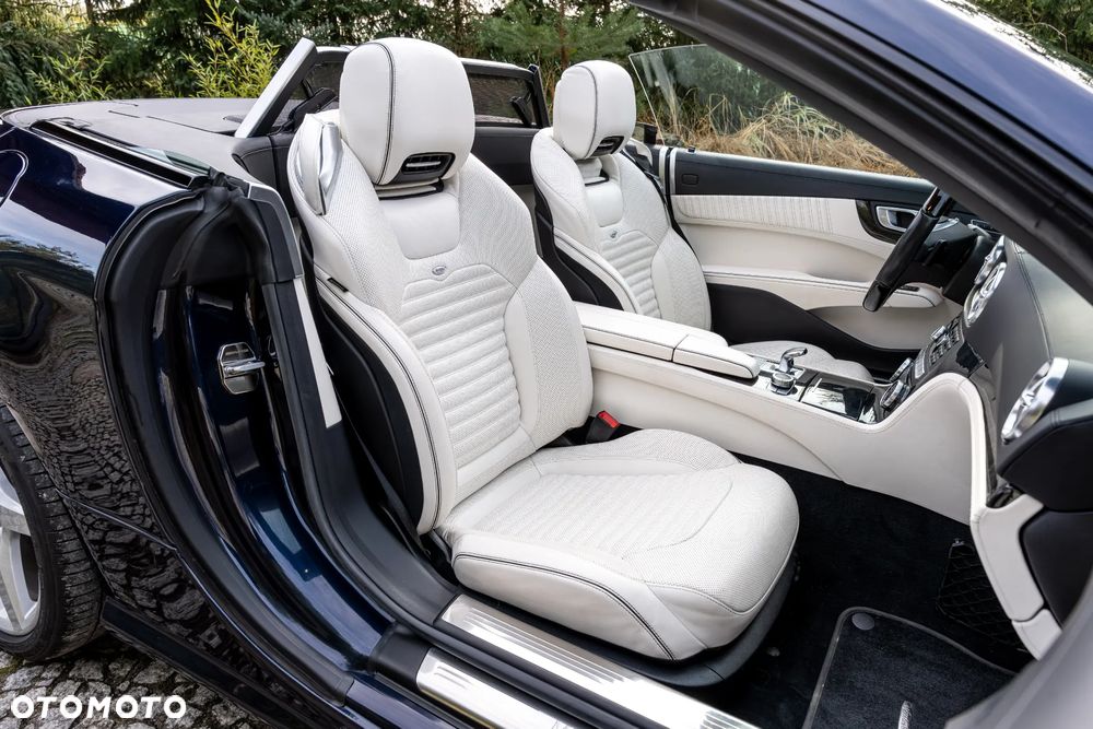 Mercedes-Benz SL 400 9G-TRONIC designo edition - 26