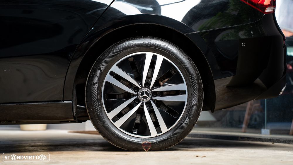 Mercedes-Benz A 250 Limousine e Progressive - 14