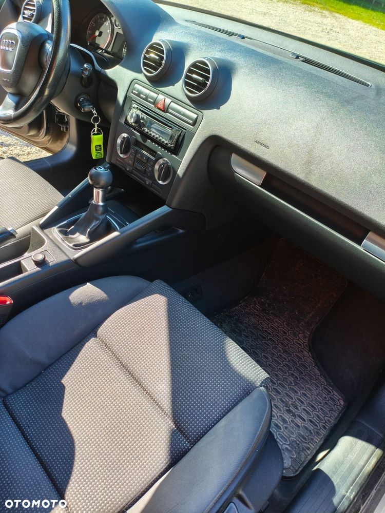 Audi A3 Sportback - 4