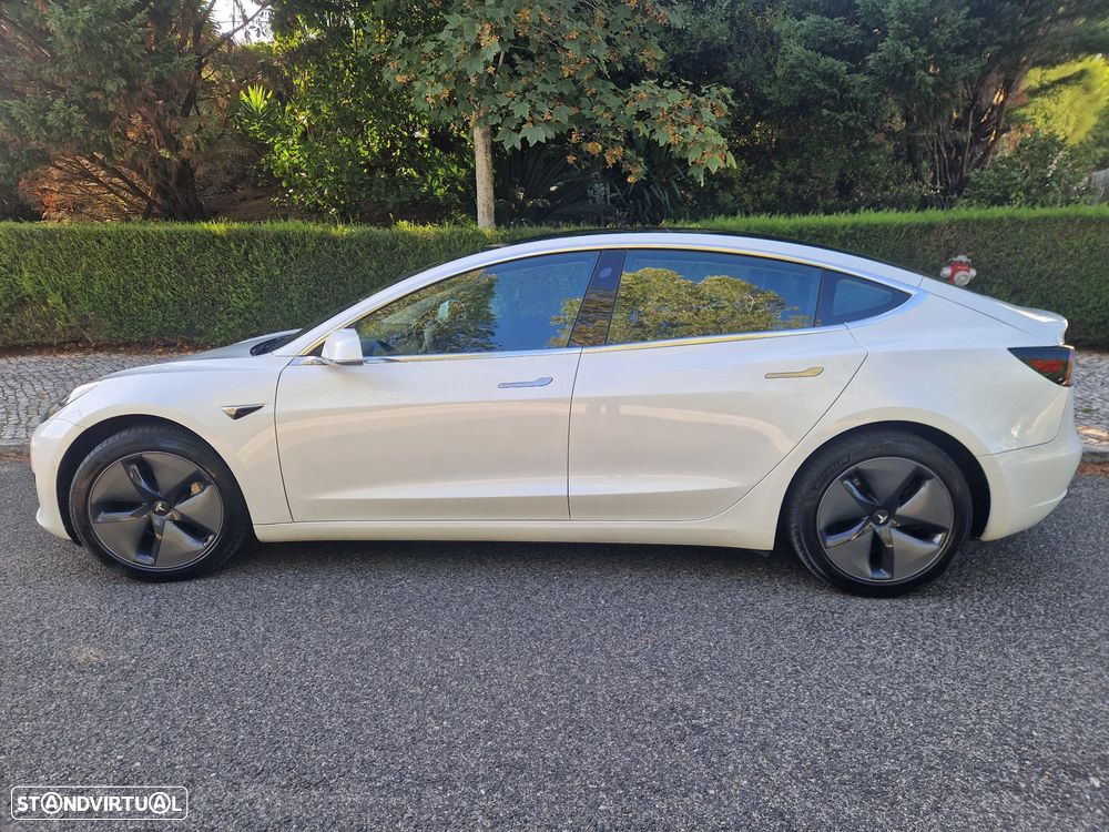 Tesla Model 3 Standard Range Plus RWD - 3